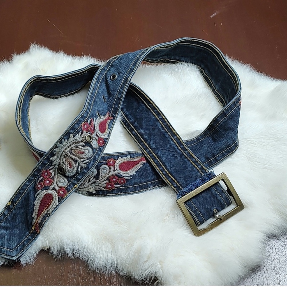 Embroidered denim belt Plus Size